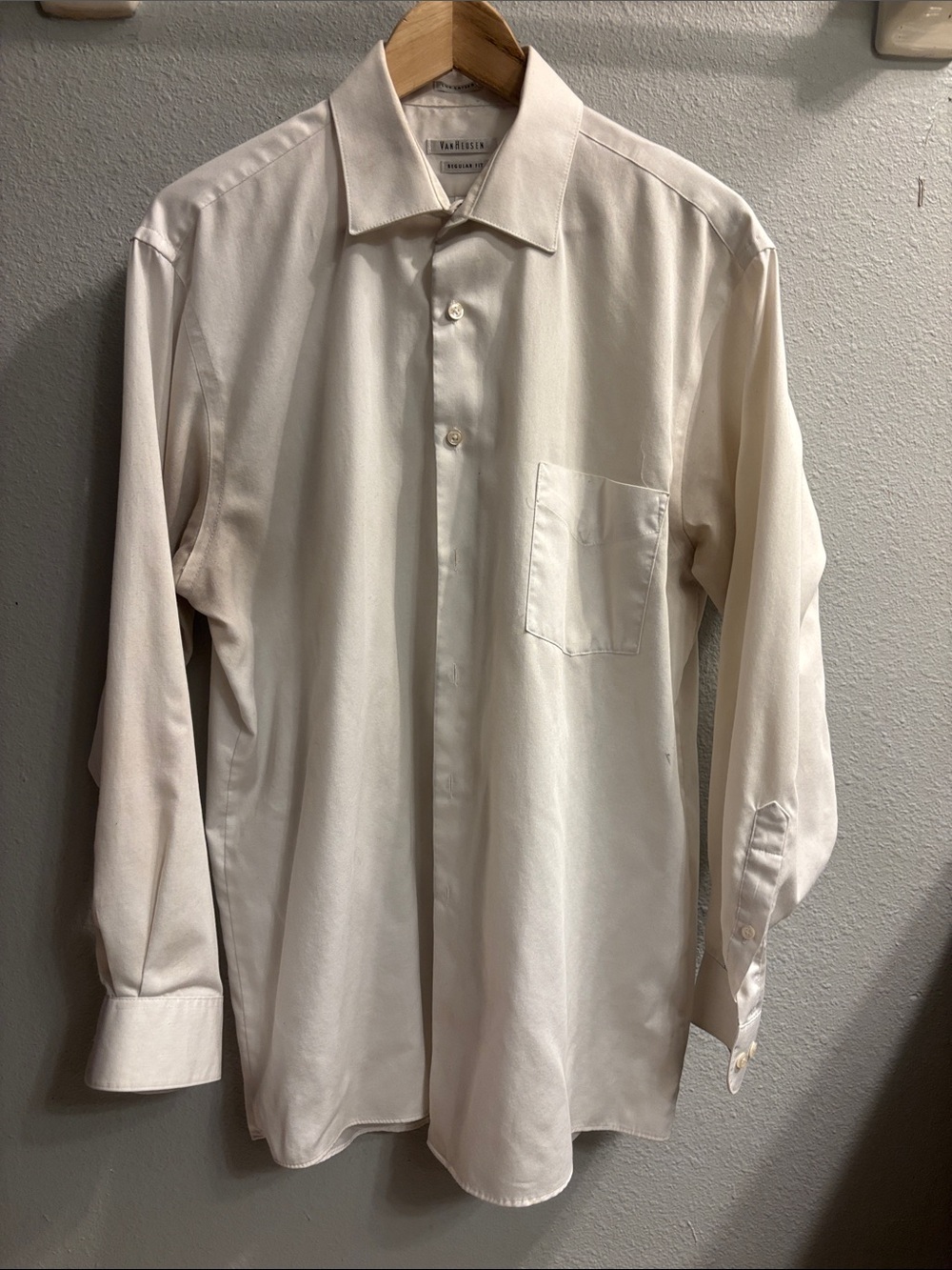 Van Heusen Cream Long-Sleeve Dress Shirt